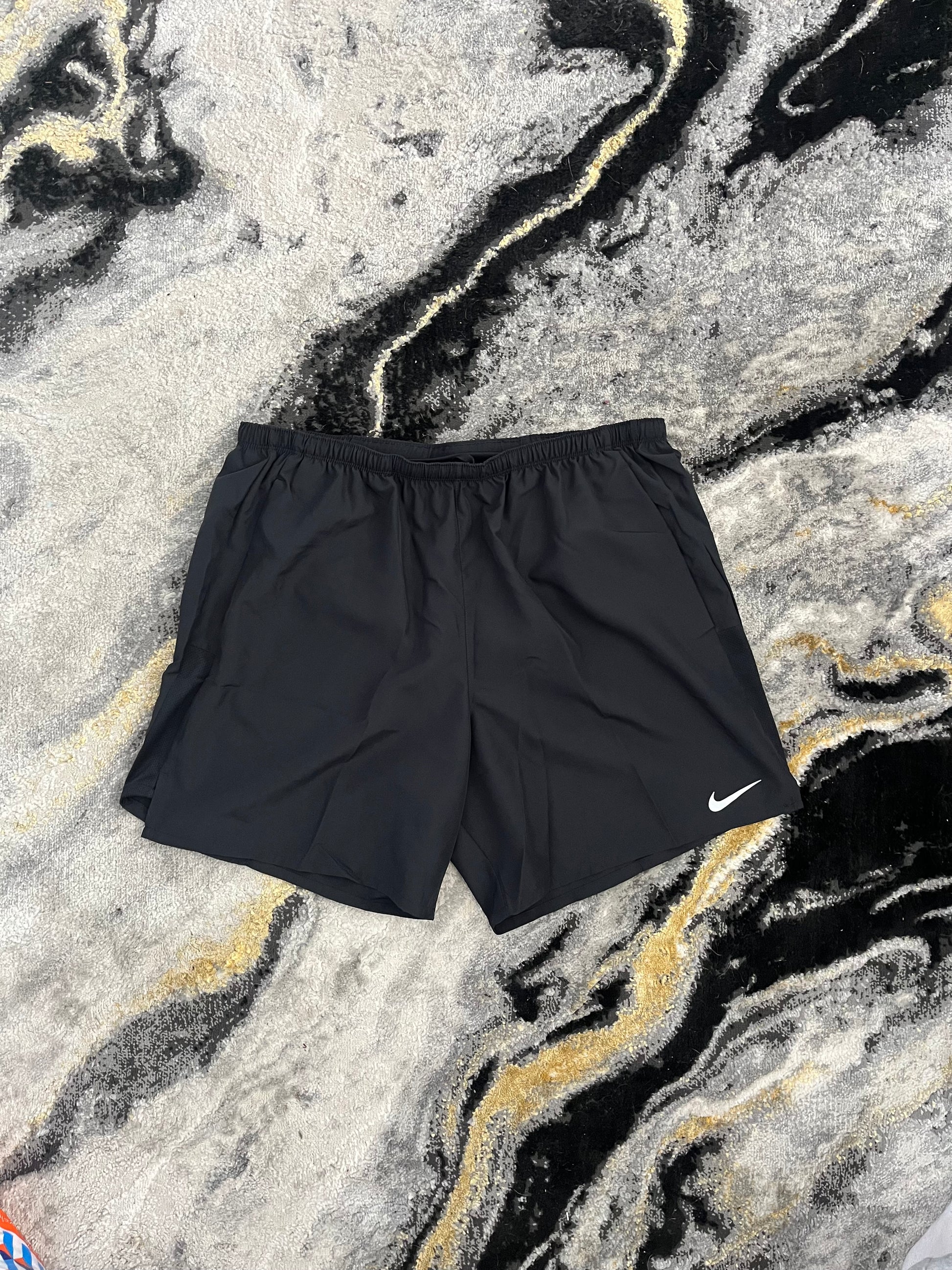 Black Nike Challenger Shorts – Lightweight running shorts with breathable fabric front