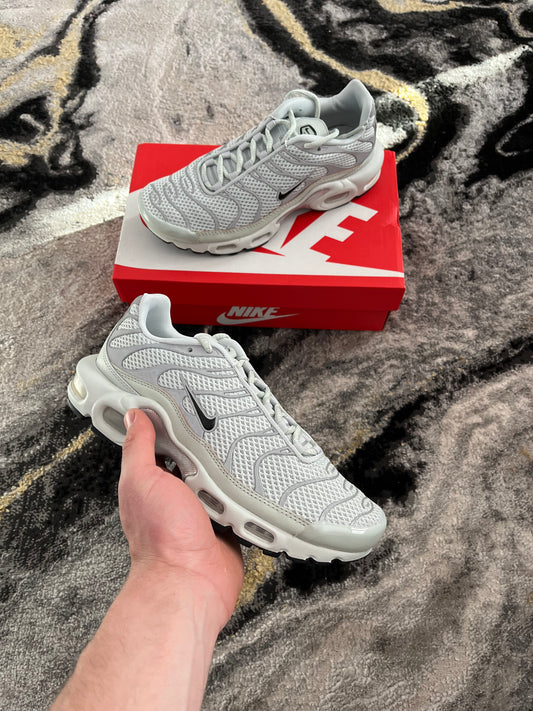 womens grey and white nike tns